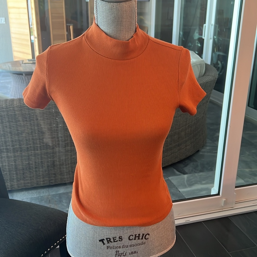 Anthropologie Short sleeve Mock-Neck